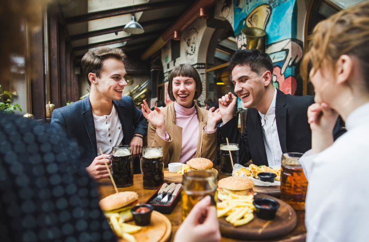 A complete guide to make your restaurant a crowd favourite