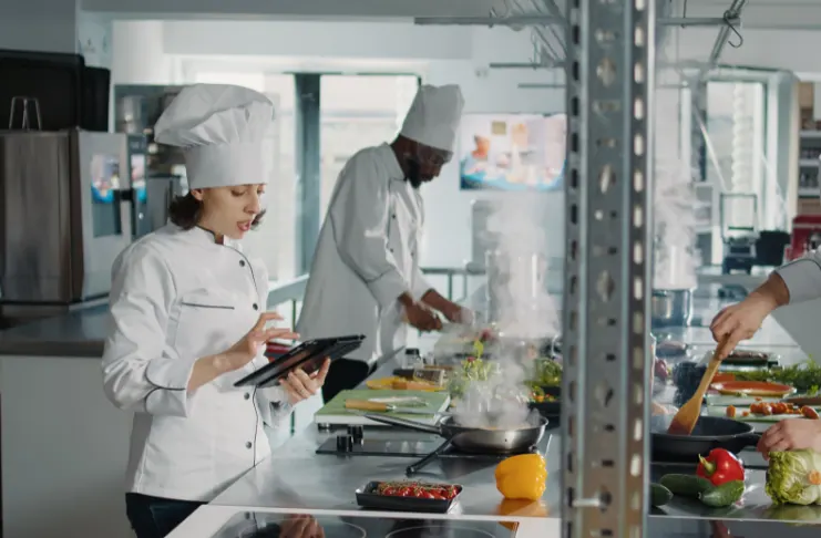 Learn how to set and run a Cloud Kitchen in Abu Dhabi
