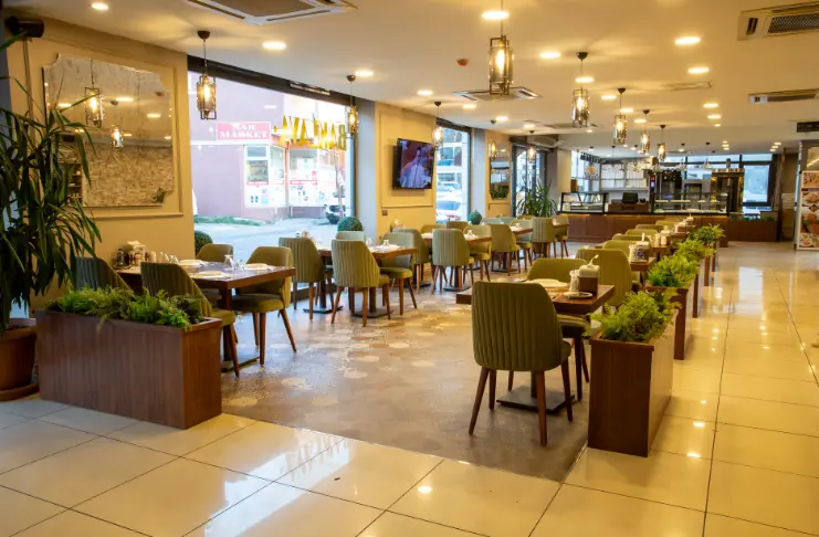 What exactly is a restaurant in a food court