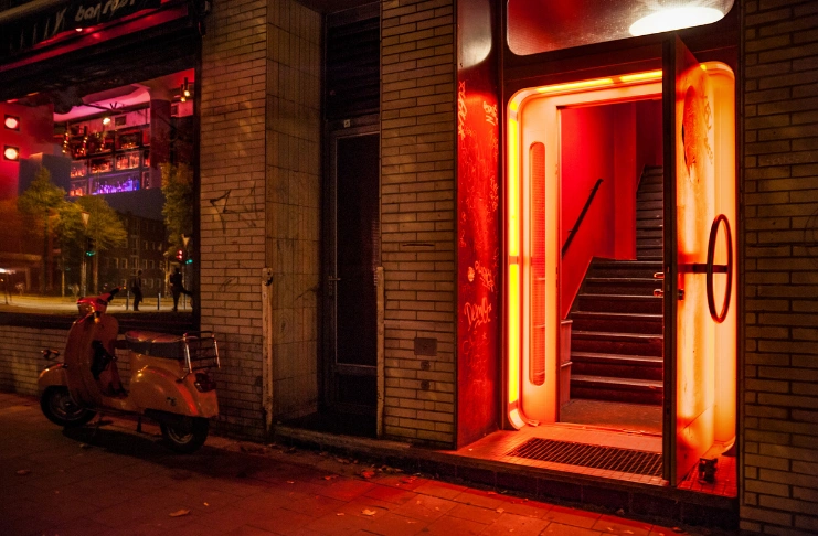 Nightclub floor plan design: Don't neglect back-of-house