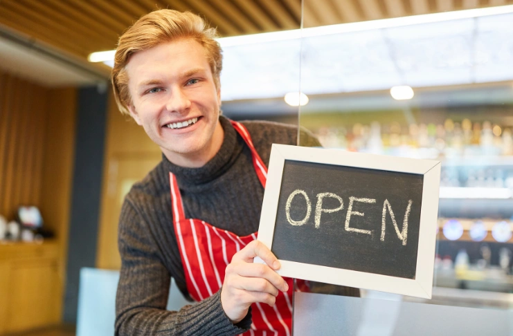 Plan Your Opening Strategy for restaurant in the UK