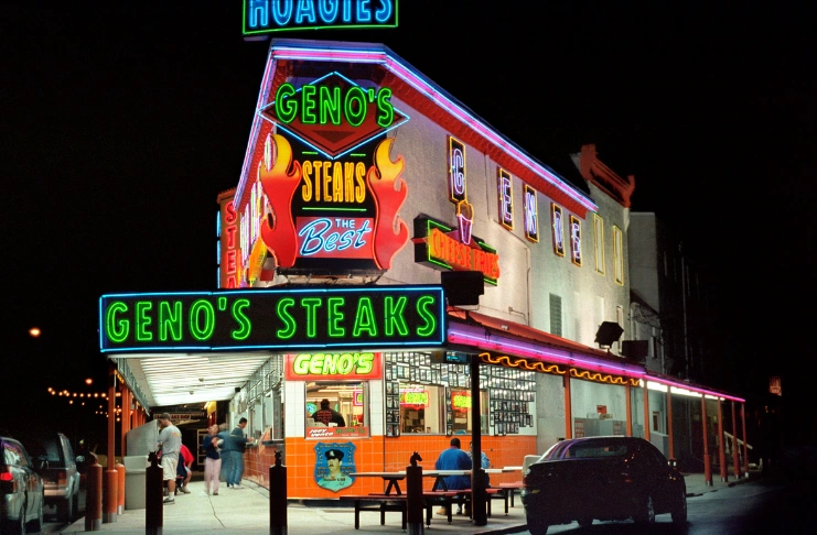 How to Start a Restaurant in the USA: Choose the right location