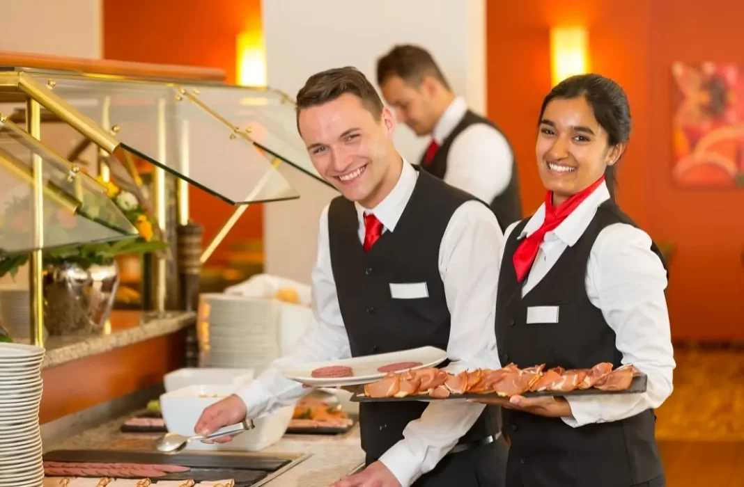 Buffet restaurant pros and cons