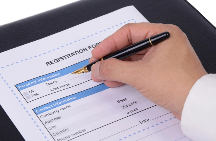 How to commercially register your food business in Bahrain?