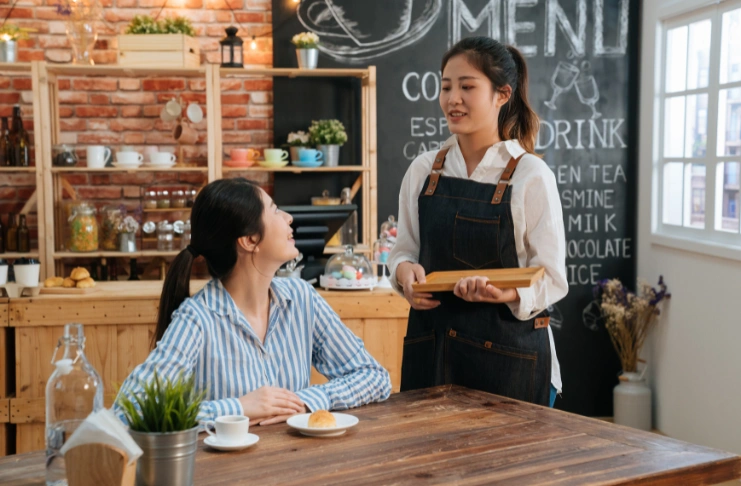 How Do You Greet Customers to Set the Right Tone?