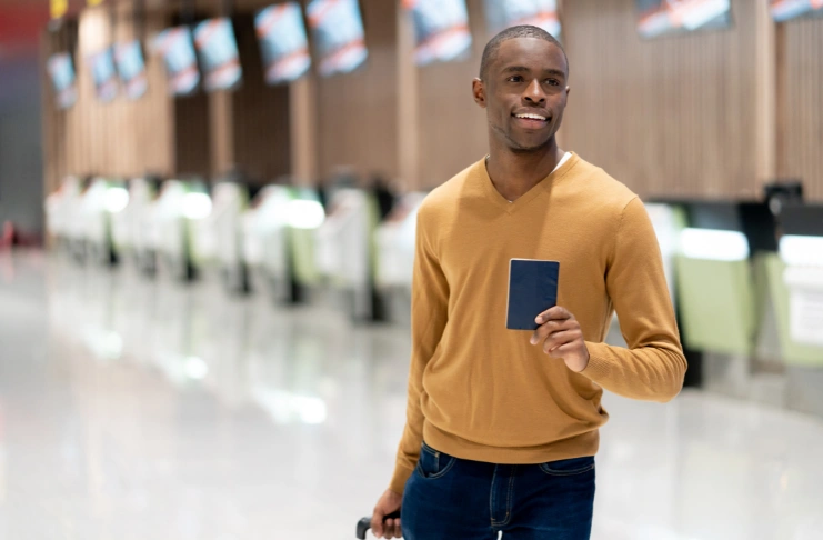 How Do You Handle the Unique Operational Challenges of Airport Dining?