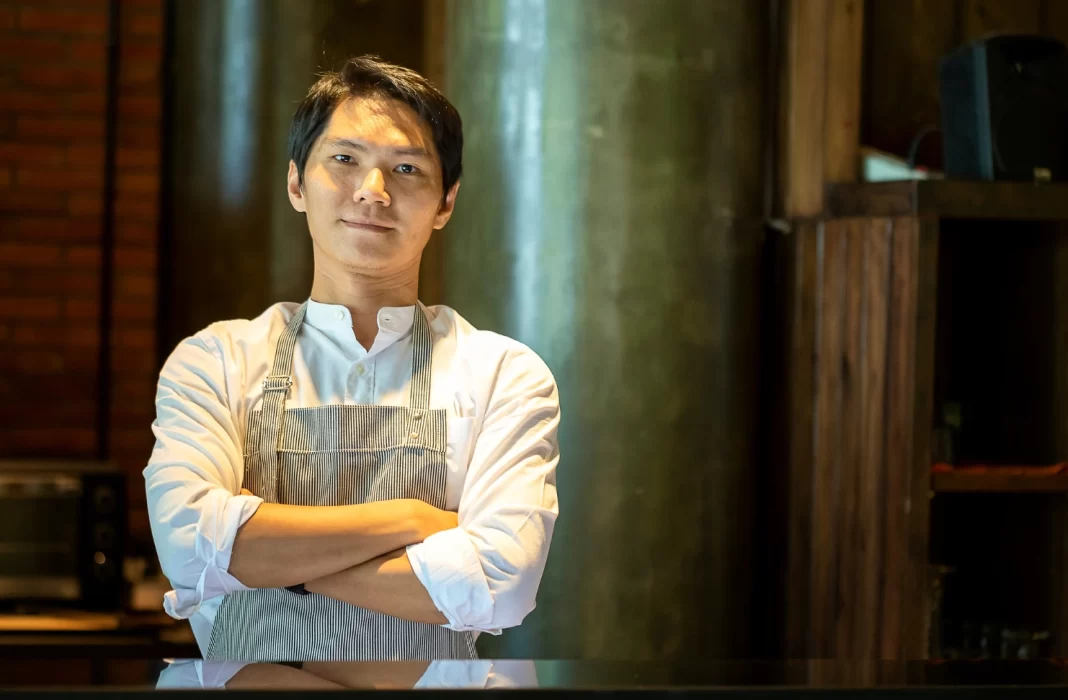 Top Restaurant Customer Service Tips to Boost Guest Satisfaction & Retention