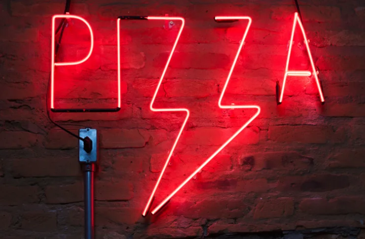 3. Create Eye-Catching Restaurant Signage