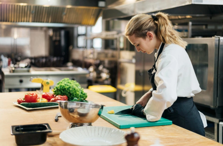 How Much Does It Cost to Start a Cloud Kitchen?