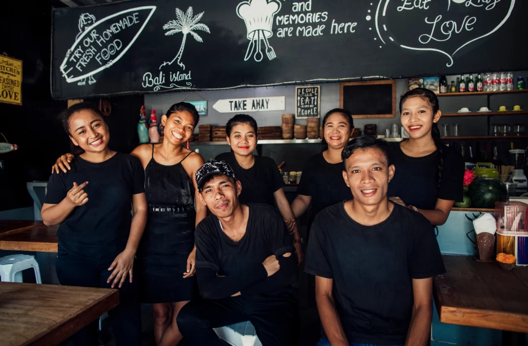 Restaurant Staff Hiring Tips: Best Practices to Build a Strong Team