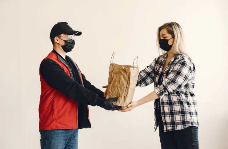 The Role of Third-Party Delivery Services in Fine Dining