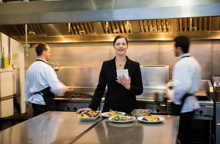What Are the Benefits of Hiring a Restaurant Consultant?