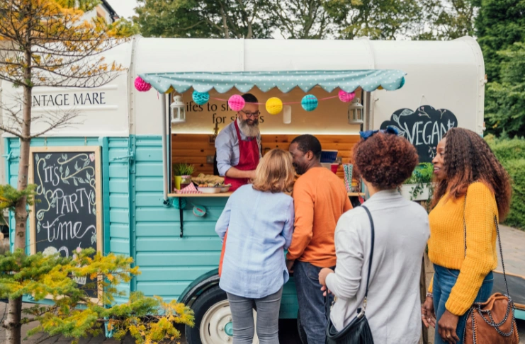 What Financial Management Practices Keep Your food truck business in Dubai profitable