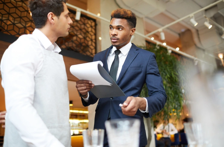 What Should You Look for When Hiring a Restaurant Consultant?