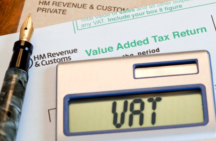 Restaurant VAT Registration Guide: Choosing the Right Scheme