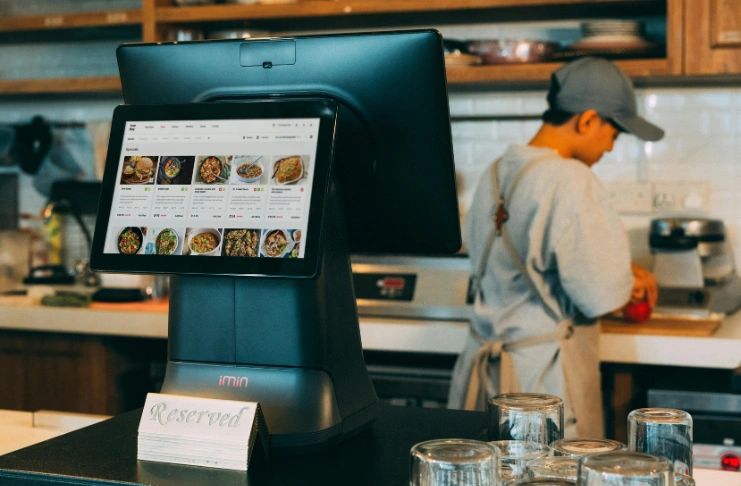 Essential Restaurant Technology for Operations Automation