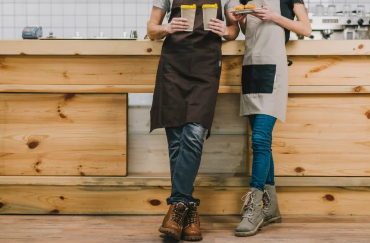 Best Shoes for Restaurant Workers: Comfort, Safety & Style Guide