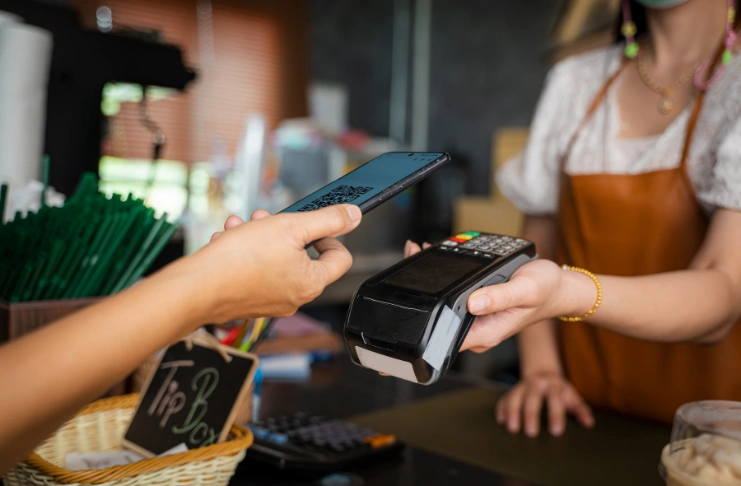 Restaurant Billing Software in Customer Service: How Does Mobile Payment Integration Meet Modern Expectations?