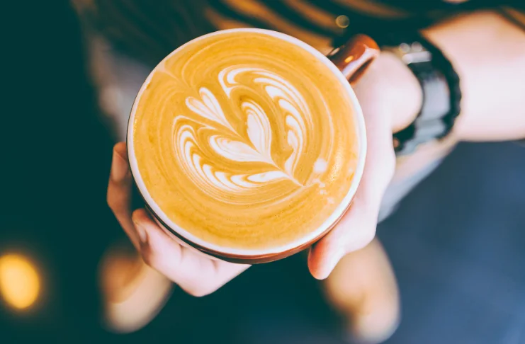 Showcase Latte Art and In-Store Experience