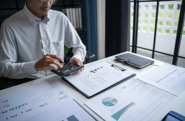 Managing Restaurant Finances After Securing Funding