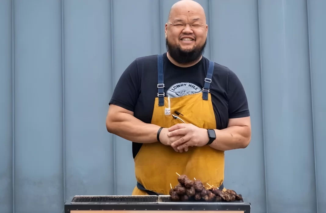 Vinai, Minneapolis: The Chef Who Cooks Over Fire Because That's How His People Survived