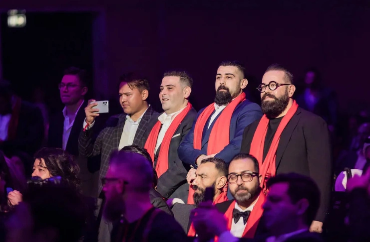 Community Cuisine in a Transient City