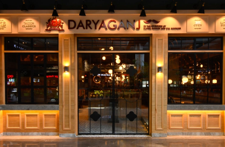 Amit Bagga honoring the legacy of butter chicken by Kundan Lal Jaggi at Daryaganj