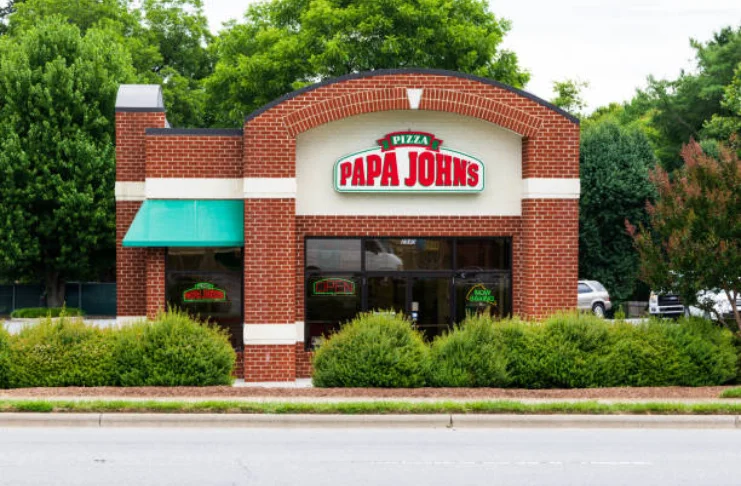 Papa John’s Expands India Delivery Through Swiggy and Zomato