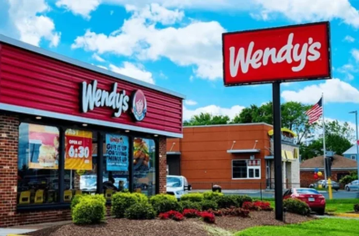 Wendy’s Sales Decline Again as International Expansion Gains Pace