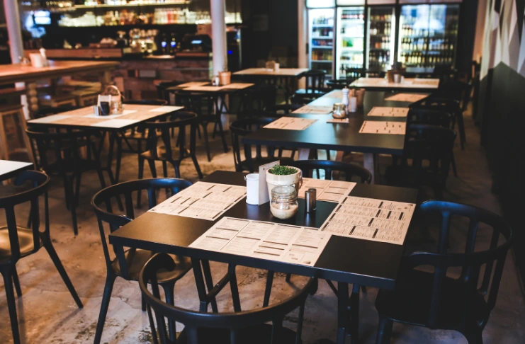 Casual Dining Restaurants