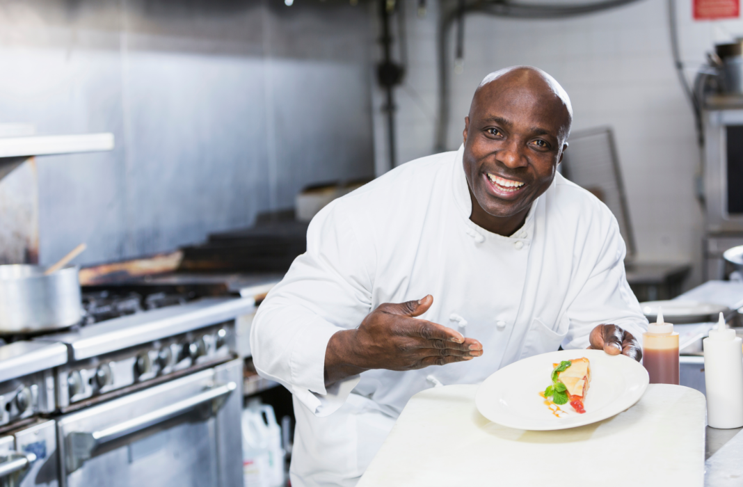 Restaurant Industry Outlook: Key Trends, Challenges & Growth Opportunities