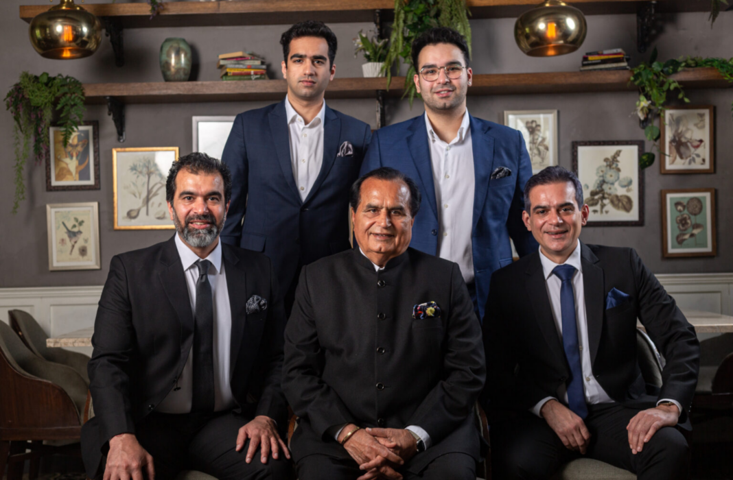 The Right Blend of Quality And Quantity Of Food Led To The Success Of Gola Sizzlers - Manik and Rajat Kapoor