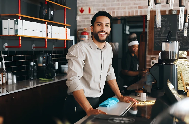 Restaurant Industry Jobs Fall by 26,100 in July