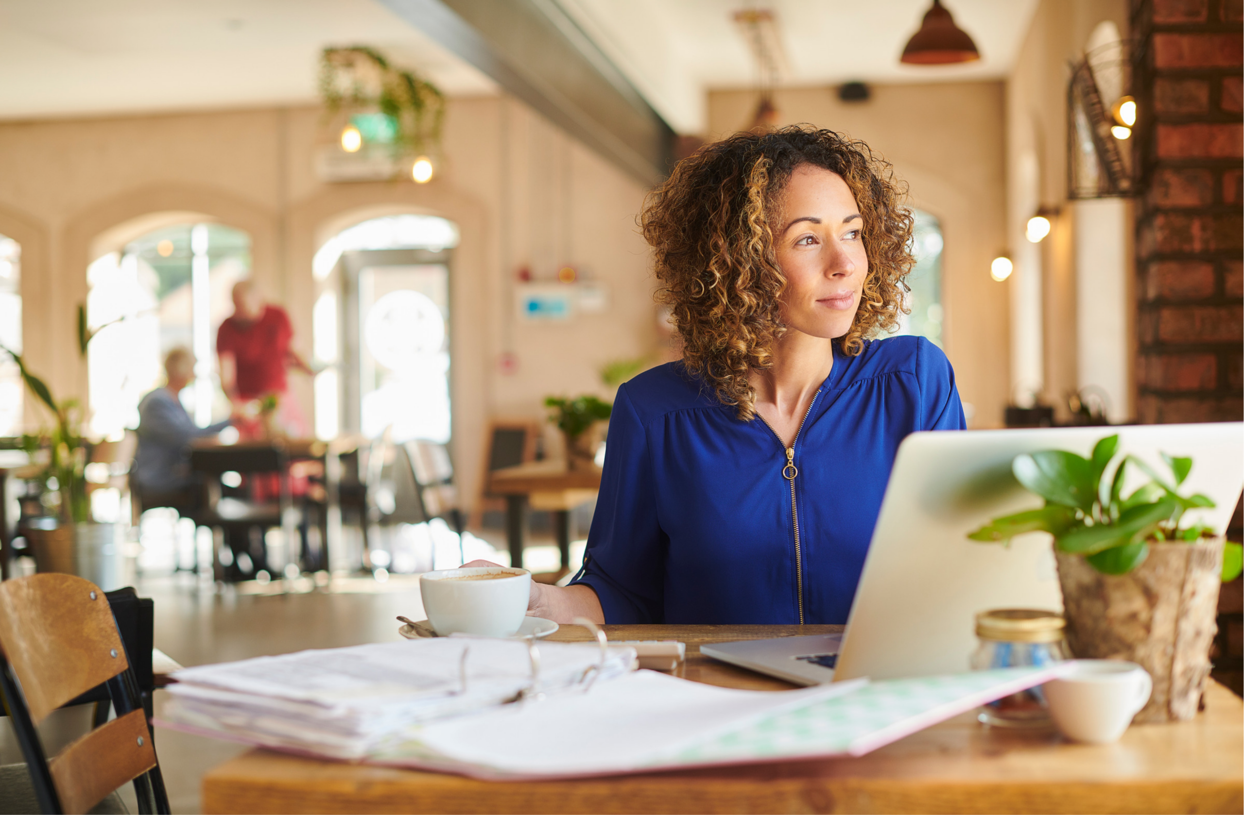 Work From Cafe Culture: Creating Cafes That Attract Remote Professionals